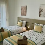 City&sea Apartment *